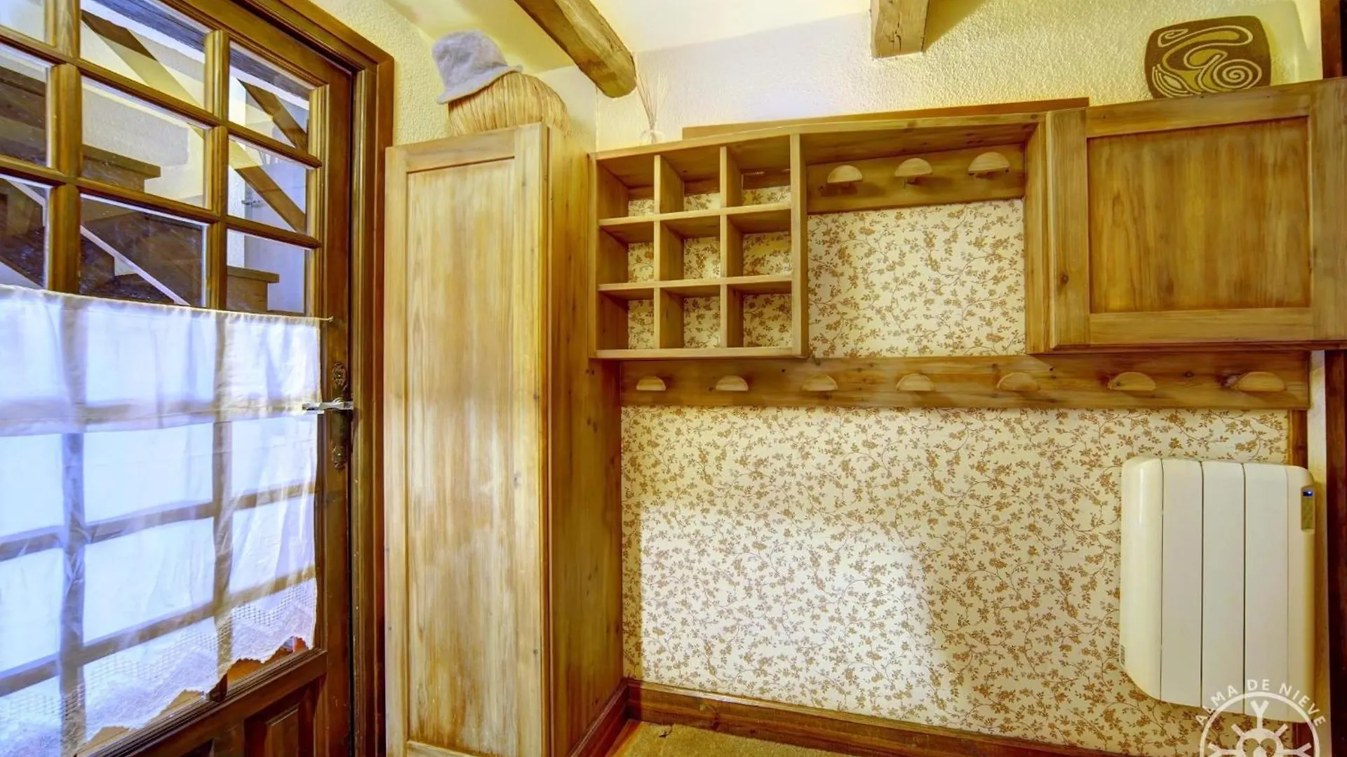 Gessa Casa Sant Blas De Alma De Nieve ספרד